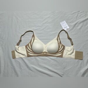 Lush Fitting Bra No Wire size large women’s